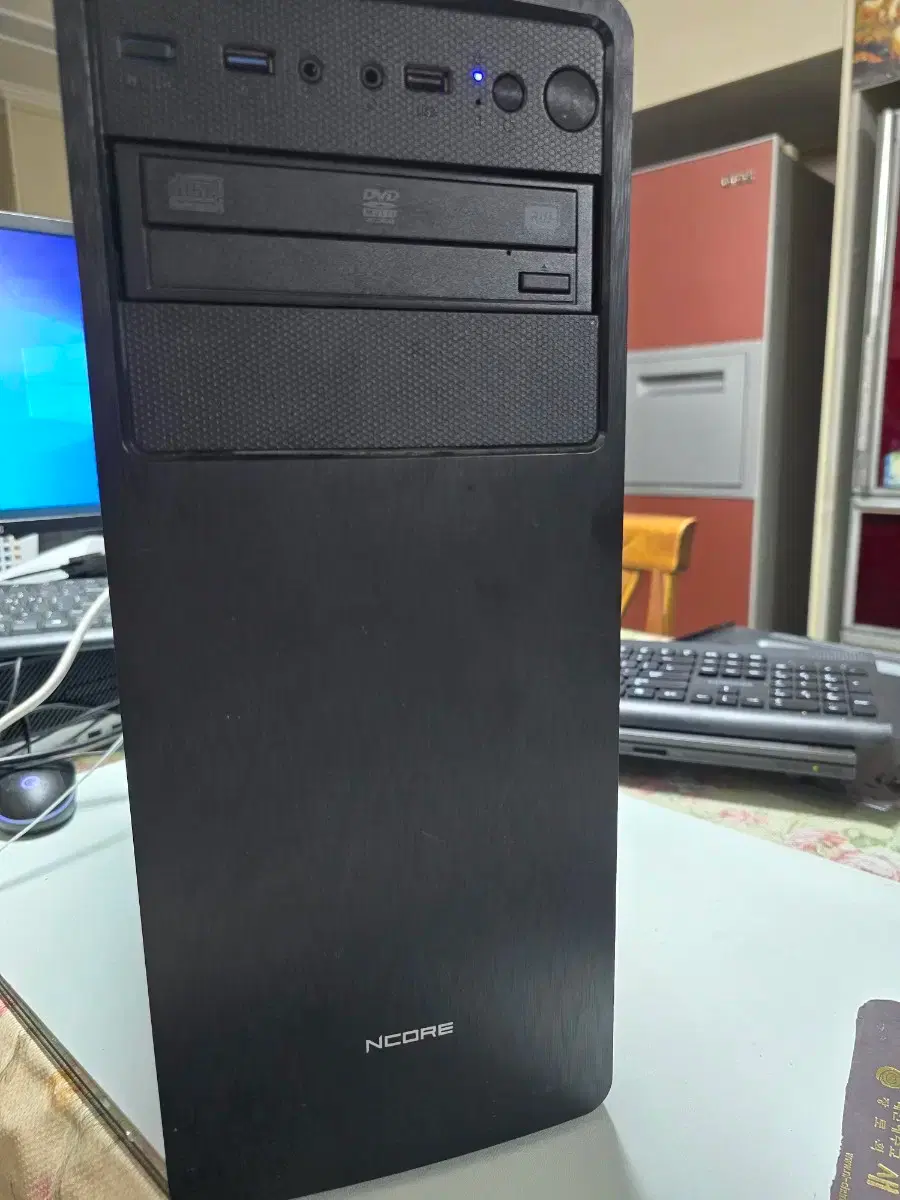 デスクトップパソコン Windows10 i5-4570 メモリ8GB SSD60GB HDD1TB GTX645